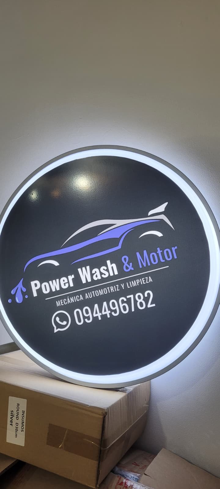 Cartel LED Circular Doble Cara 50cm Personalizado – Máxima Visibilidad - Imagen 3